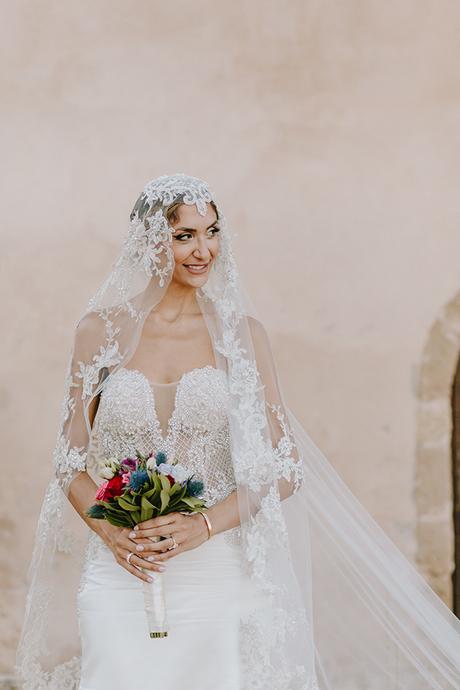 Fairytale destination wedding in Monemvasia | Karena & Constantine fairytale-destination-wedding-monemvasia_19x