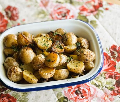 Easy Slow Roasted Greek Potatoes