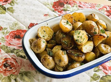 Easy Slow Roasted Greek Potatoes