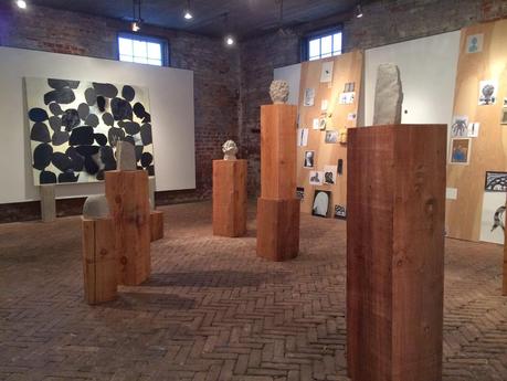 see | art exhibition