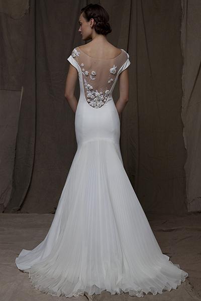 The_Valley_Back_400x600