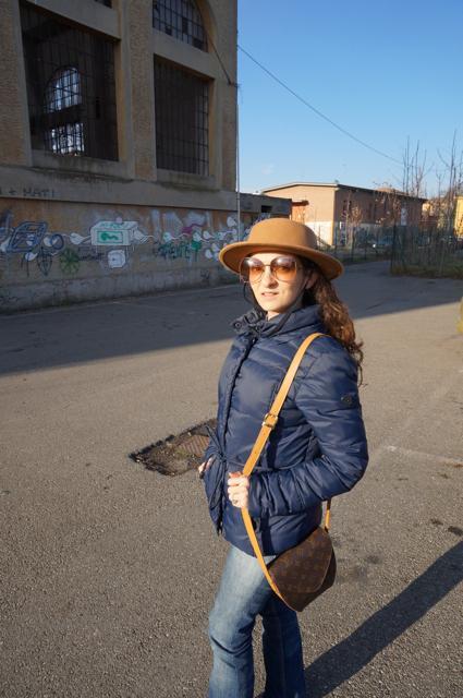 ReasonsToDress.com What I wore to brunch at the Caffè delle Passioni in Modena, Italy.  Federica Moretti Hat and Vintage LV Purse.