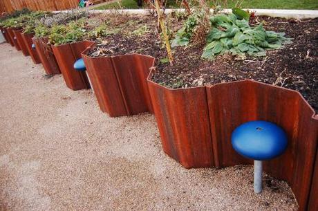 Normand Park, London - Raised Planter with Sheet Pile Edging