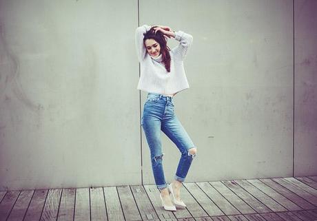 pastel sweater and jeans