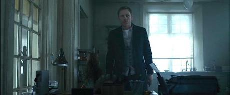 Daniel Craig in The Girl with the Dragon Tattoo Something is amiss...