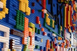 New York hotel guests build a wall of LEGO