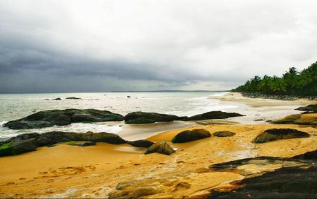 Meenkunnu Beach, A Perfect Place to Enjoy the Solitude amid the Beauty of Nature