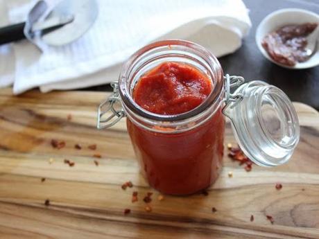 Pizza Sauce with Anchovies