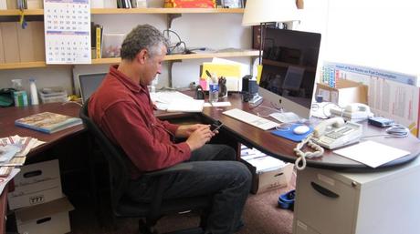 Berkeley Lab researcher Bruce Nordman in his office