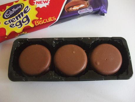 New! Cadbury Creme Egg Biscuits Review