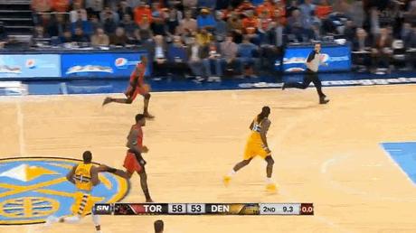 Terrance Ross Faced The Hell Out Of Kenneth Faried Last Night.