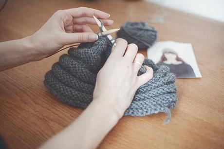 Knitting a beanie with toft