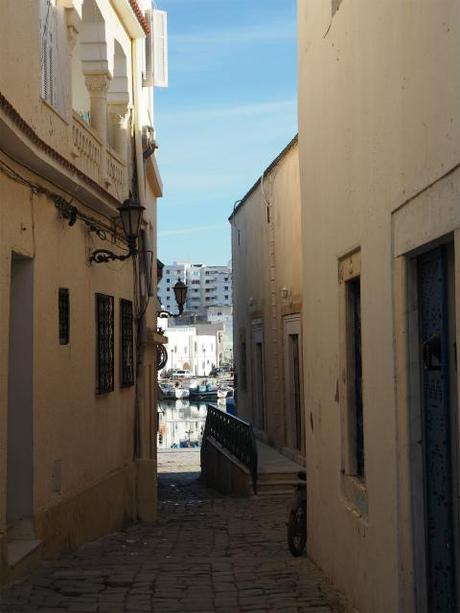 sP1010685 ビゼルト、美しい海外に、小さなメディナ/  Bizerte , bwautiful coastline, old merina