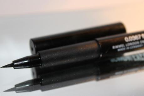 Scandaleyes eyeliner rimmel london fine tip