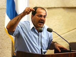 Was MK Tibi's phone stolen in a gas station?