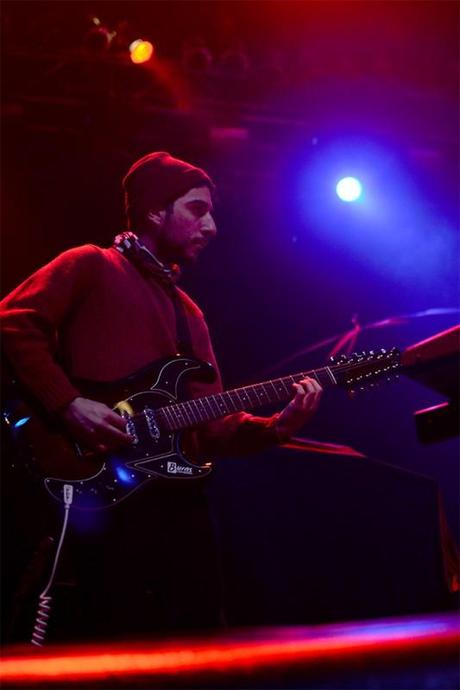 SaintRich Terminal5 1.25 4 533x800 DR. DOG BROUGHT SOME NEEDED WARMTH TO TERMINAL 5 [PHOTOS]