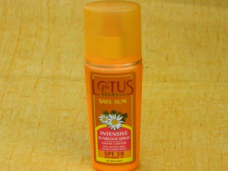 Lotus Herbals Intensive Sunblock Spray SPF 50 Review