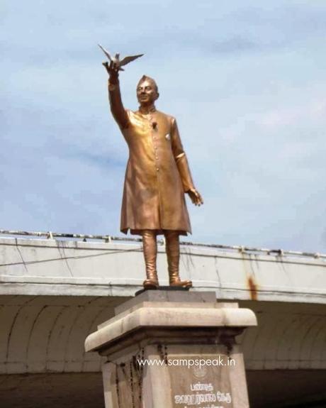 statues of Chennai .... Kathipara Nehru, Beach Sivaji and more....