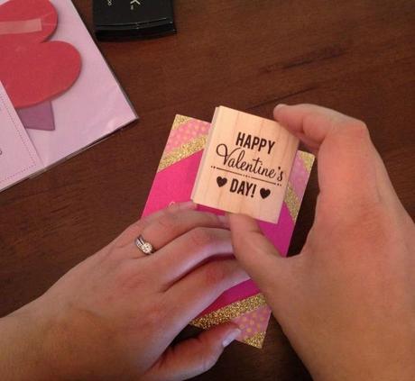 Valentine's Day craft idea, creating your own card DIY Valentine's Day card tutorial
