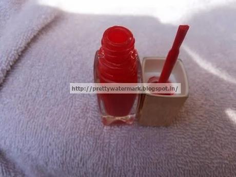Oriflame -More By Demi Holly Red Nail Polish Review-Shade-25088