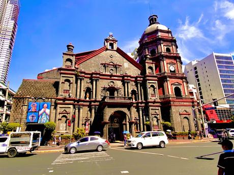 Serving It Up... Binondo's Chinatown: Manila, The Philippines!