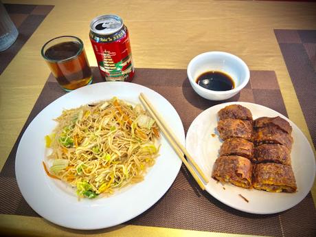 Serving It Up... Binondo's Chinatown: Manila, The Philippines!