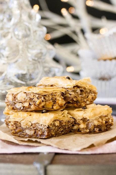 Healthy Vegan Baklava (With An Oil-Free Option!)