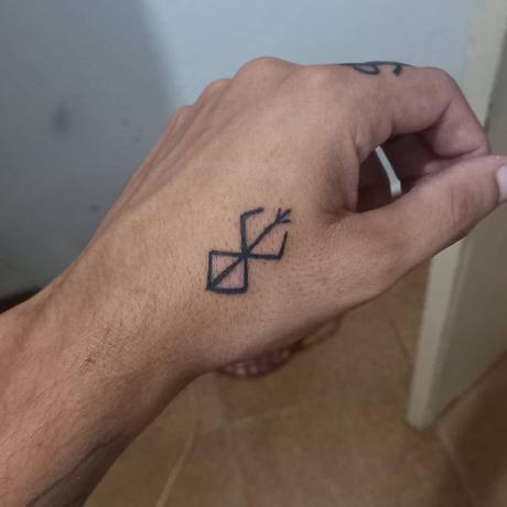 11 Best Curse Mark Tattoo Designs