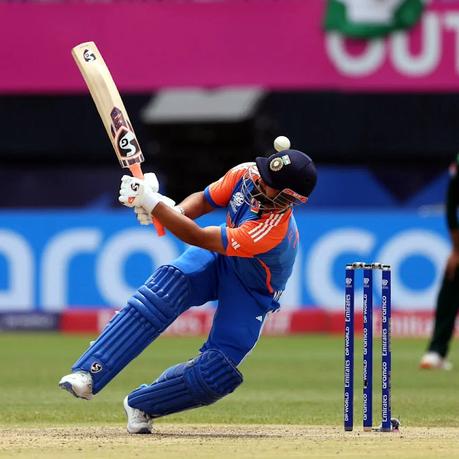 Victory against Pak always smells fragrant !!