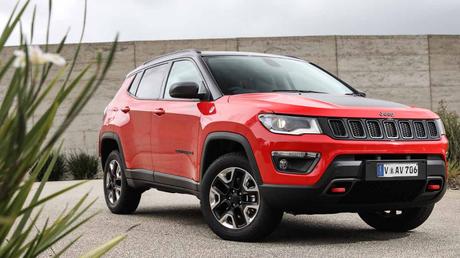 Jeep Compass: Big surprise in Jamaisht, the price of the car reduced by Rs 1.7 lakh overnight