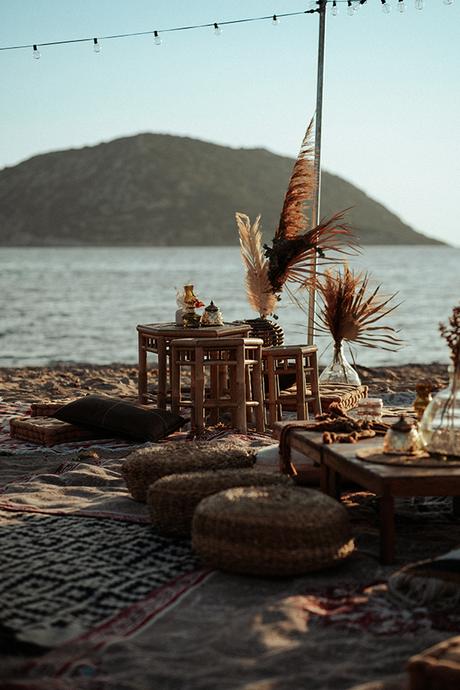 bohemian-romantic-spring-wedding-anavussos-beach_08