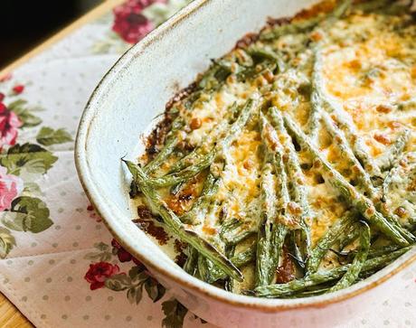 Cheesy Garlic Green Beans