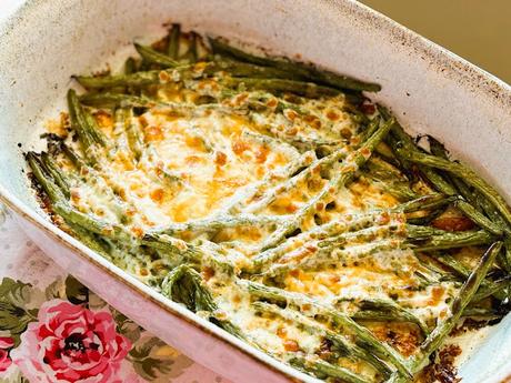 Cheesy Garlic Green Beans