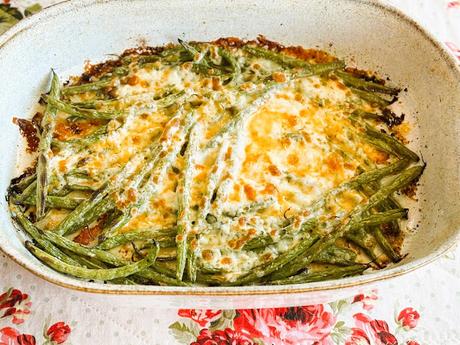 Cheesy Garlic Green Beans