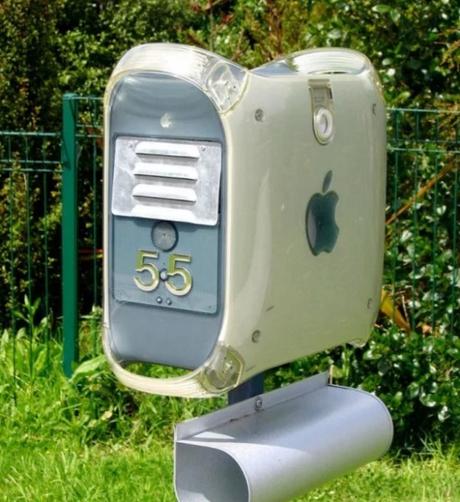 Apple Mac Mailbox