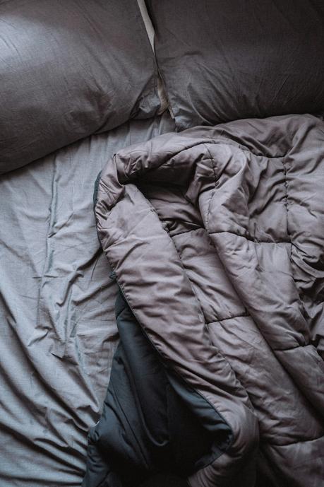 The Ultimate Guide to Weighted Blankets: A Soothing Solution for Better Sleep and Relaxation