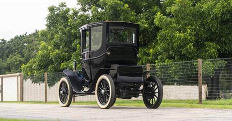 vintage electric car 1913 waverly model 93 ev ready for auction as old as titanic
