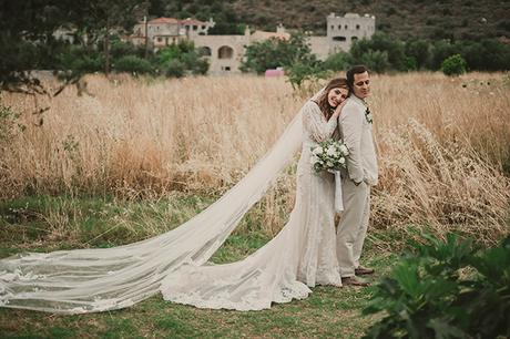 rustic-chic-wedding-mani-neutral-colors_02