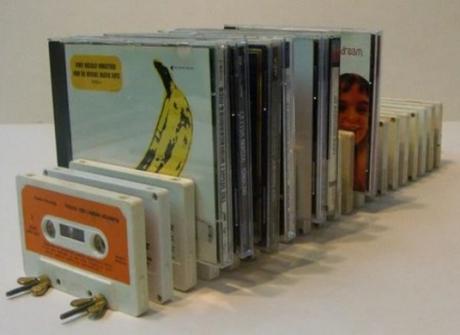 CD Holder Made From Cassette Tapes