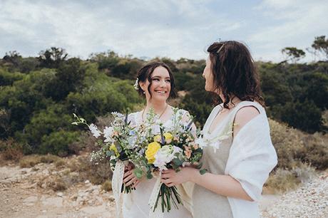 lovely-elopement-in-greece-with-beautiful-flowers_07