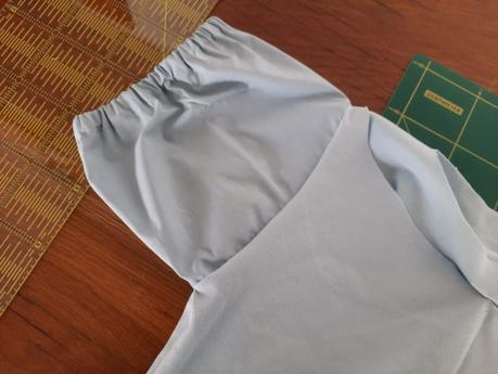 How an Alice costume made me feel historybounding (piecing is period!) The sleeves of my Alice in Wonderland costume, with a different fabric