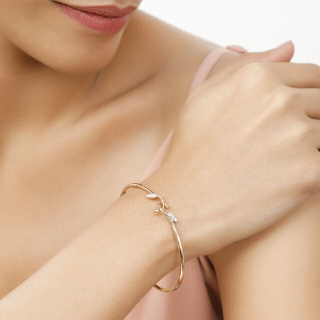 Stay in Touch With Tradition with Trendy Bangles for Women 2 Stay in Touch With Tradition with Trendy Bangles for Women