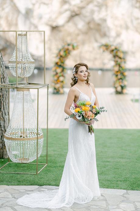 elegant-styled-shoot-greece-modern-pops-of-color_10