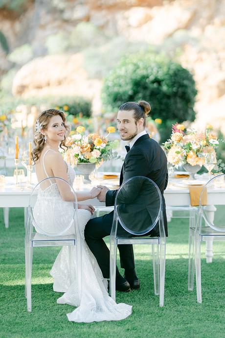 elegant-styled-shoot-greece-modern-pops-of-color_18