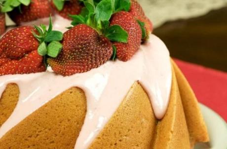 Strawberry Bundt Cake with Strawberry Cream Cheese Frosting