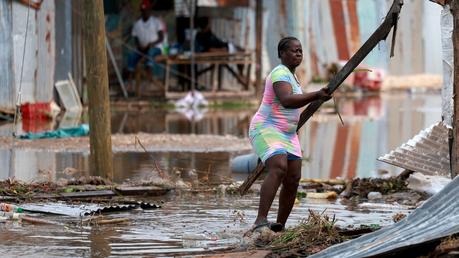 Hurricane Beryl strengthens to Category 3 as it heads toward Yucatan Peninsula