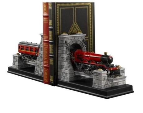 Hogwarts Express Inspired bookends