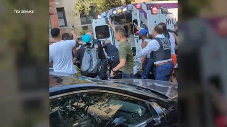 Woman found dead NYC: 55-year-old man in police custody after body found wrapped in plastic, sleeping bag Woman found dead NYC: 55-year-old man in police custody after body found wrapped in plastic, sleeping bag