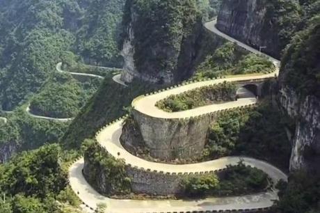 Tianmen Shan Big Gate Road, China - 400+ Lives Lost