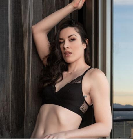 Stoya: Biography, Wiki, Age, Height, Career, Photos And More!